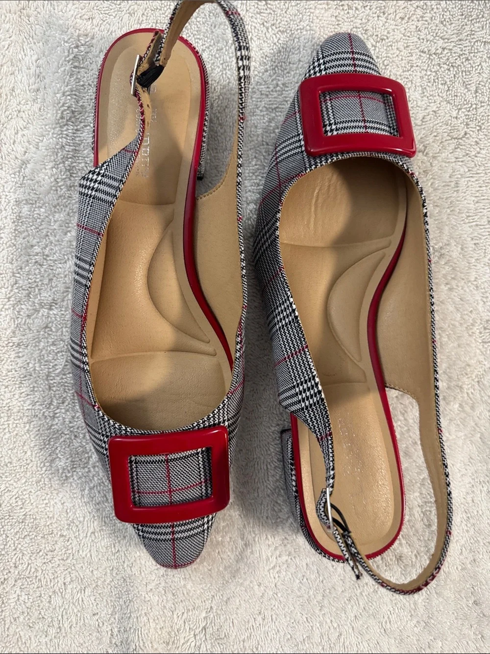 Chinese Laundry chic slingback